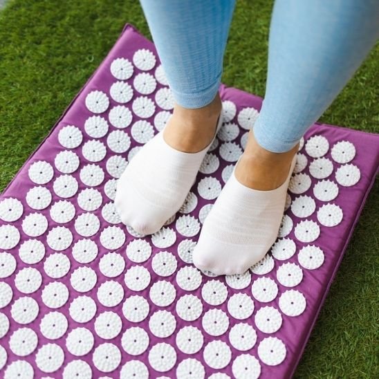 tapis d acupression ideal pour la relaxation et la recuperation